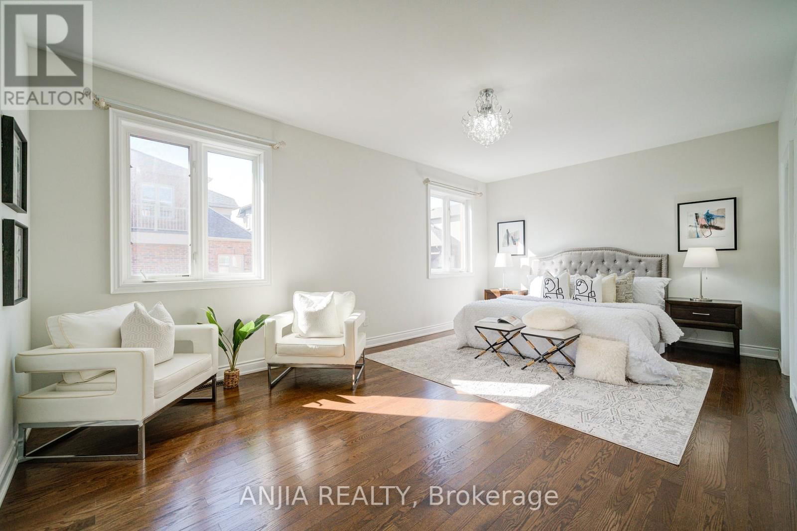 7 MARIO AVENUE Image 18