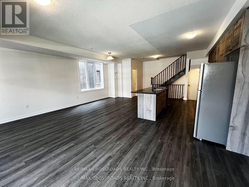 18 RILEY REED LANE Image 14
