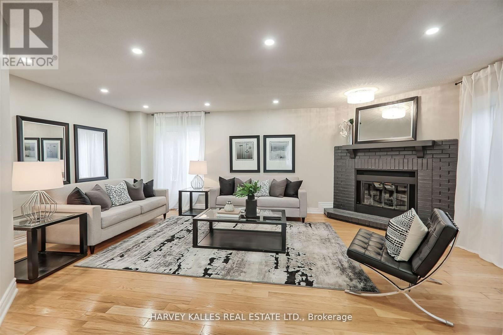26 BRANTWOOD COURT Image 23