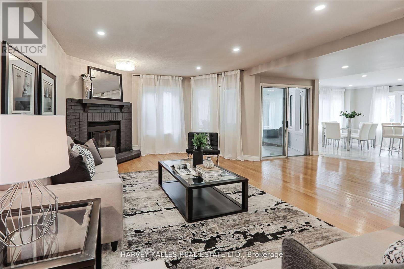 26 BRANTWOOD COURT Image 24