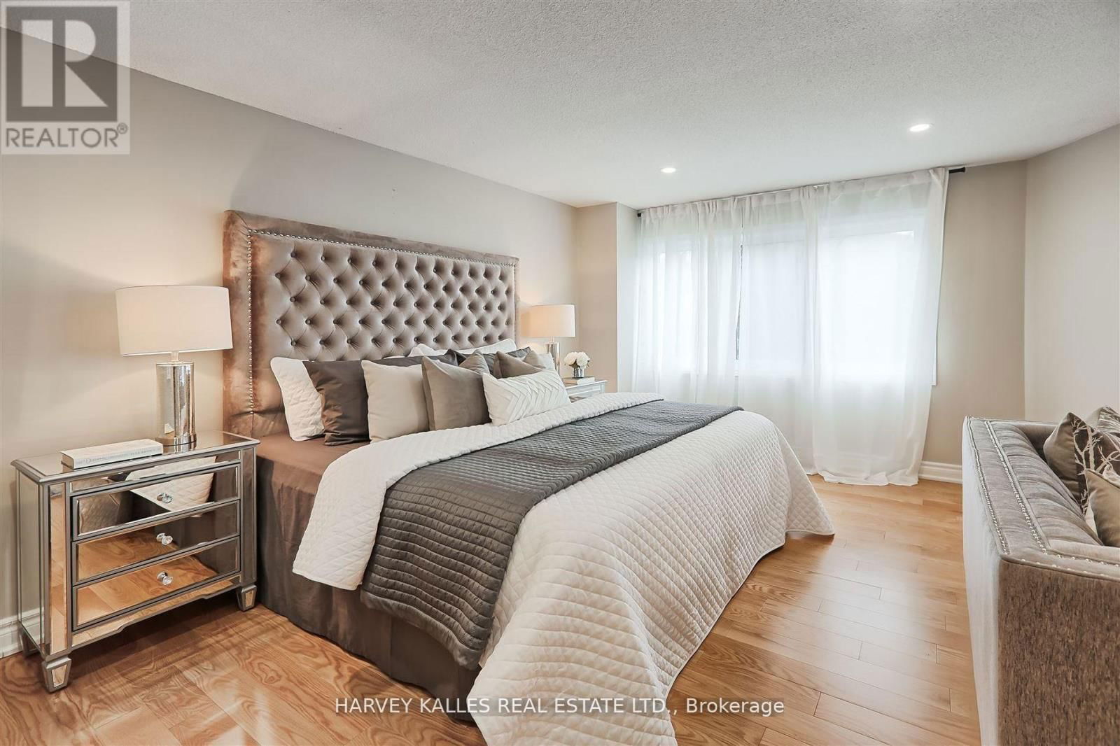 26 BRANTWOOD COURT Image 34