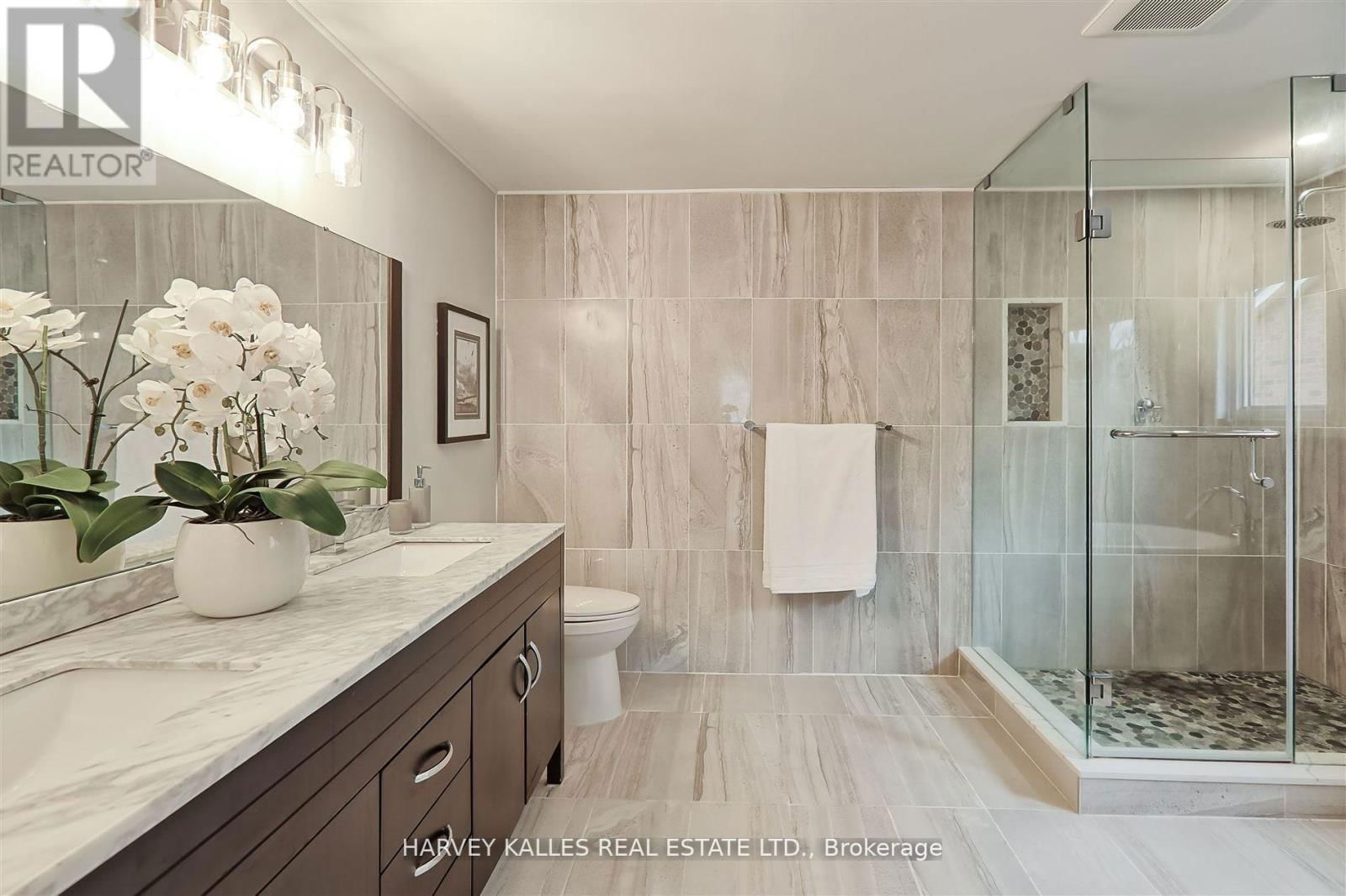 26 BRANTWOOD COURT Image 36