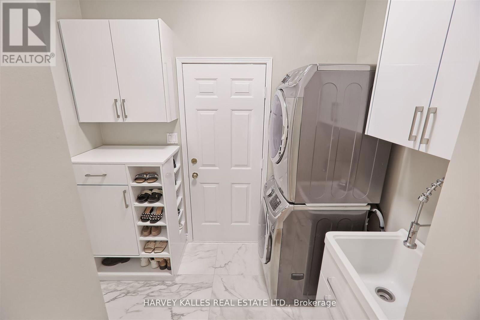 26 BRANTWOOD COURT Image 42