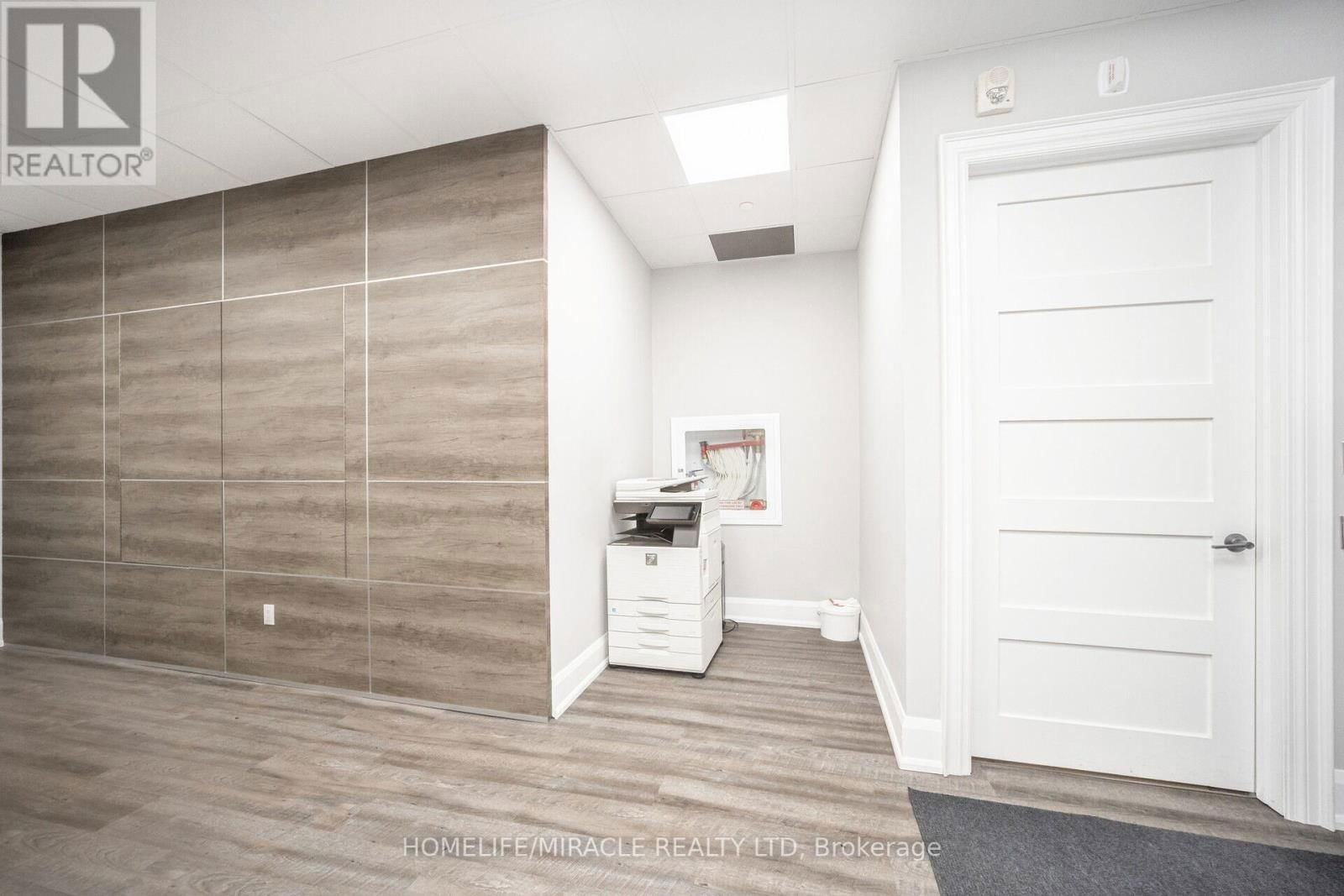 21 - 86 WOODBRIDGE AVENUE Image 34