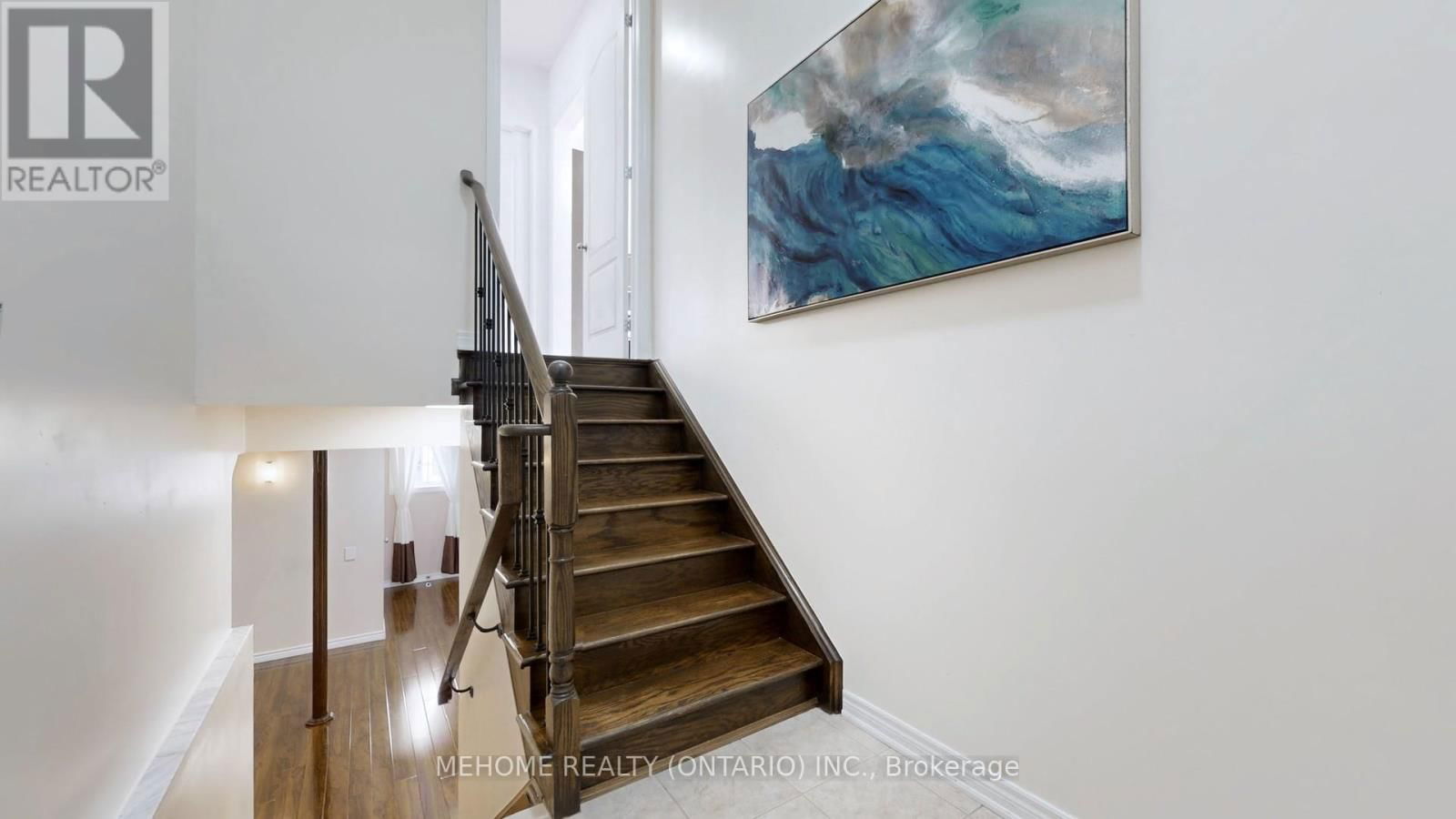 247 SELWYN ROAD Image 42
