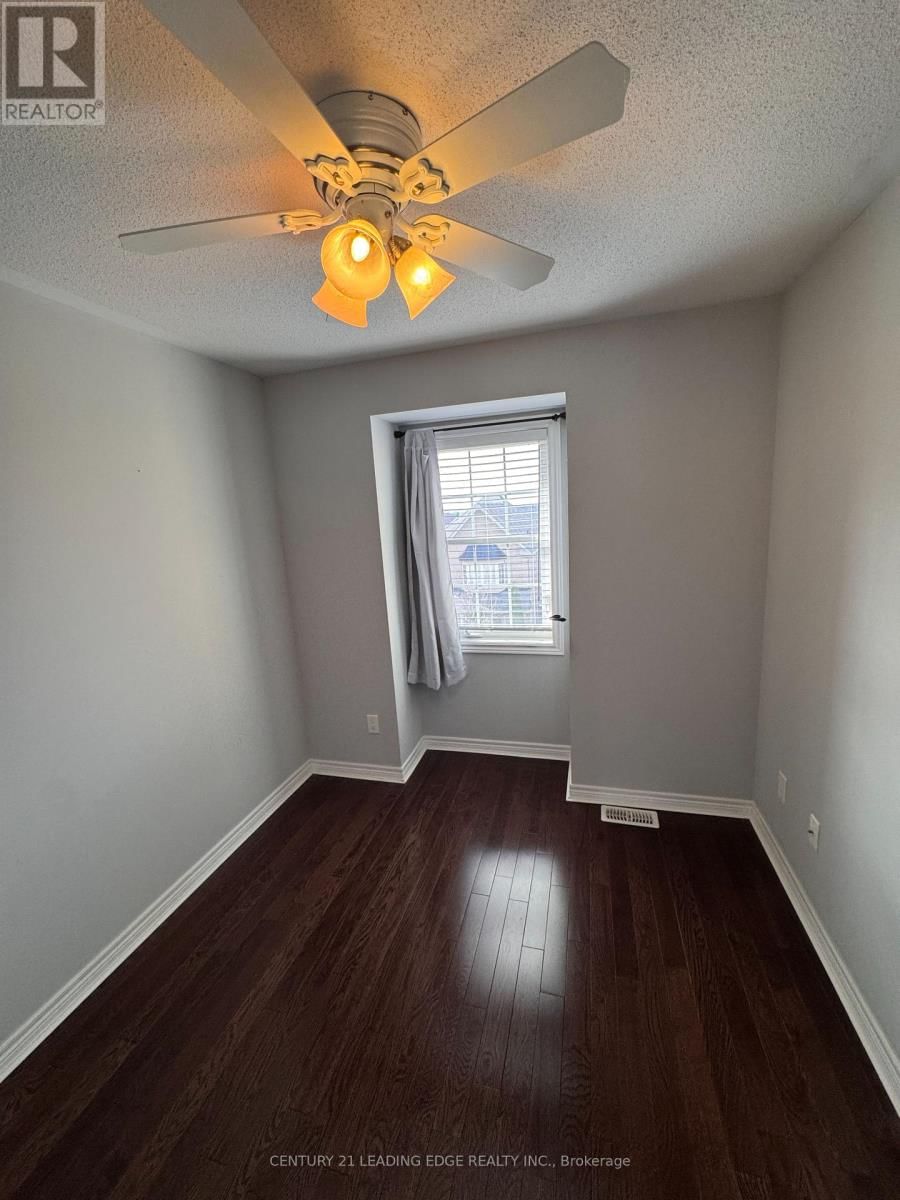 10 TUFO AVENUE Image 13