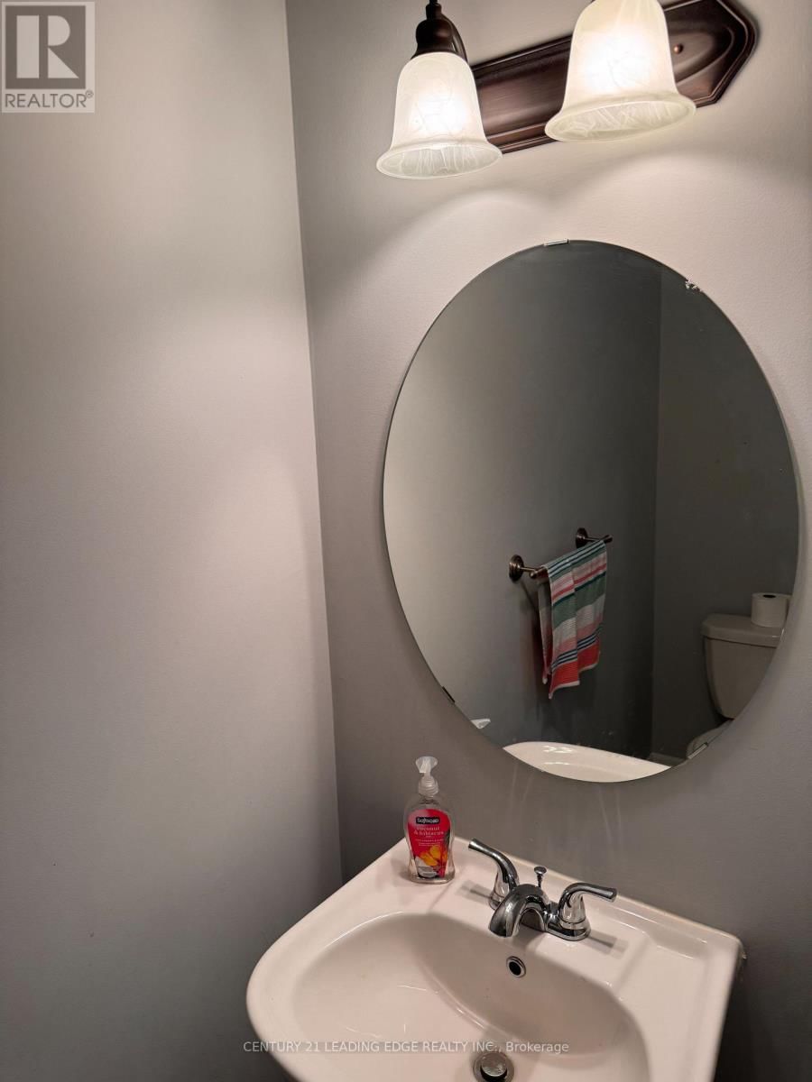 10 TUFO AVENUE Image 4