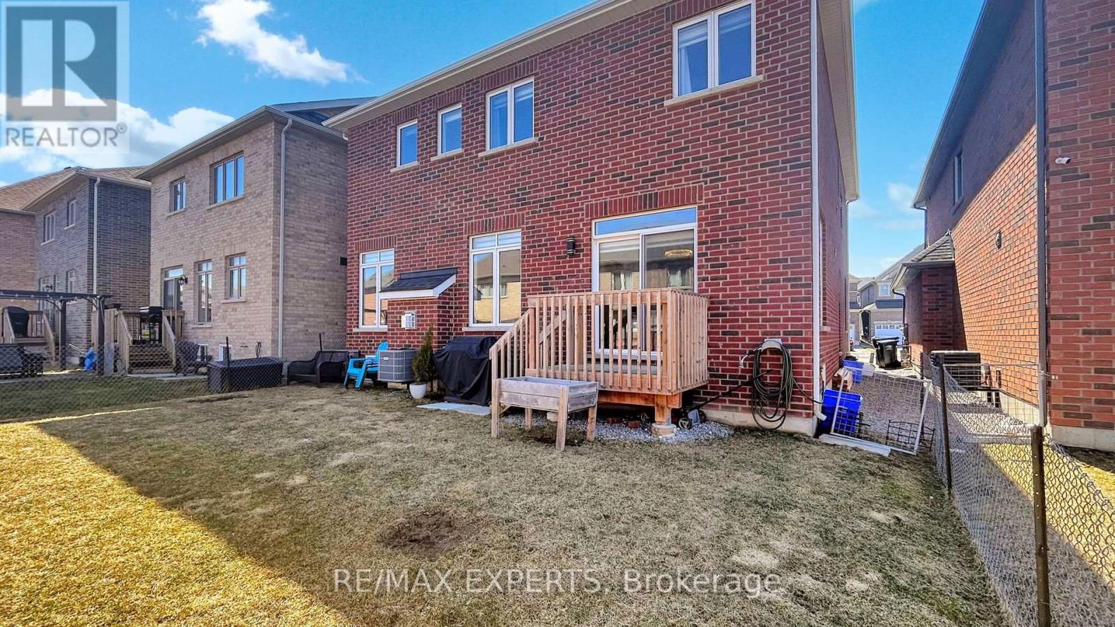 1488 TOMKINS ROAD Image 43