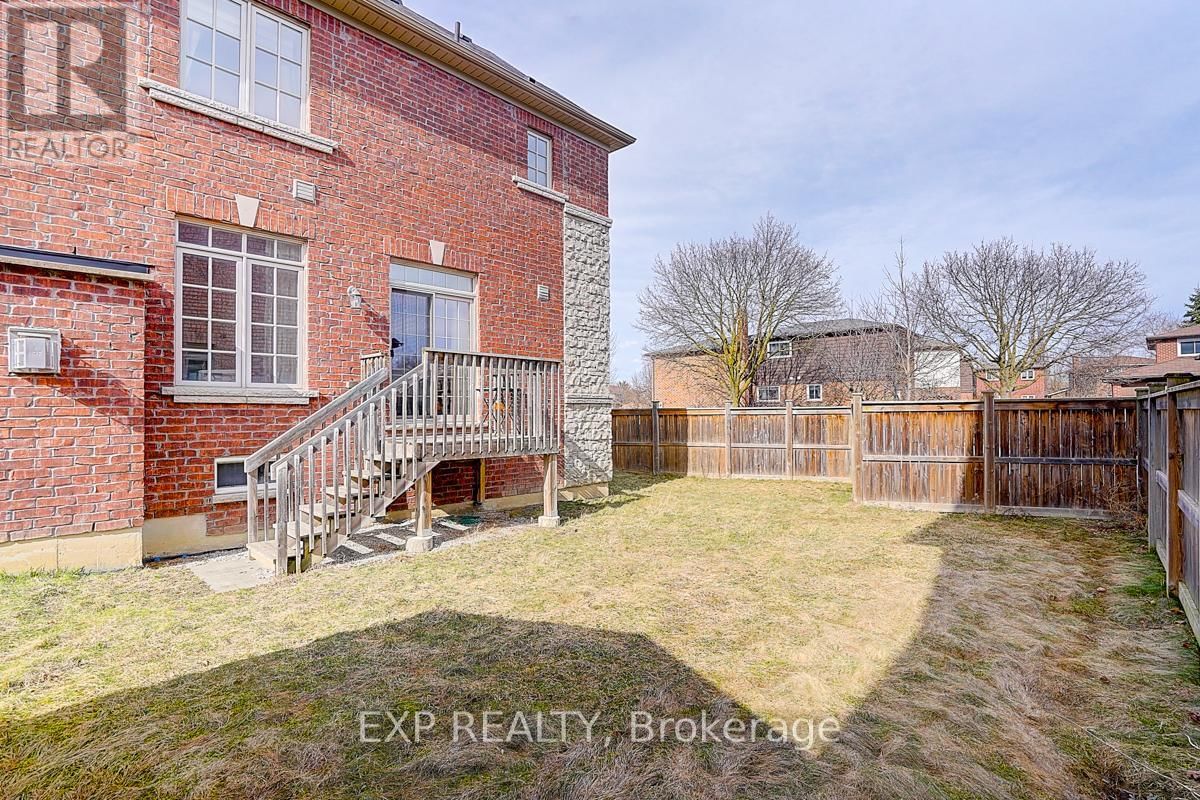 116 DUNLOP STREET Image 40