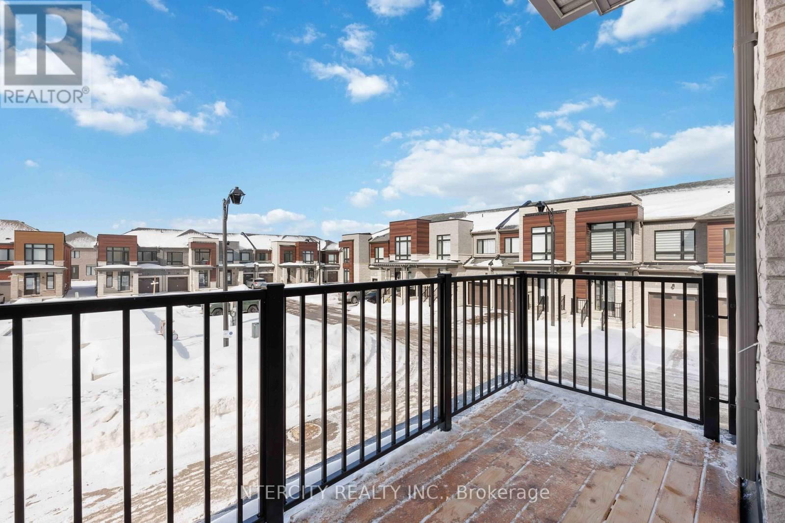 43 GRIFFITH STREET Image 30