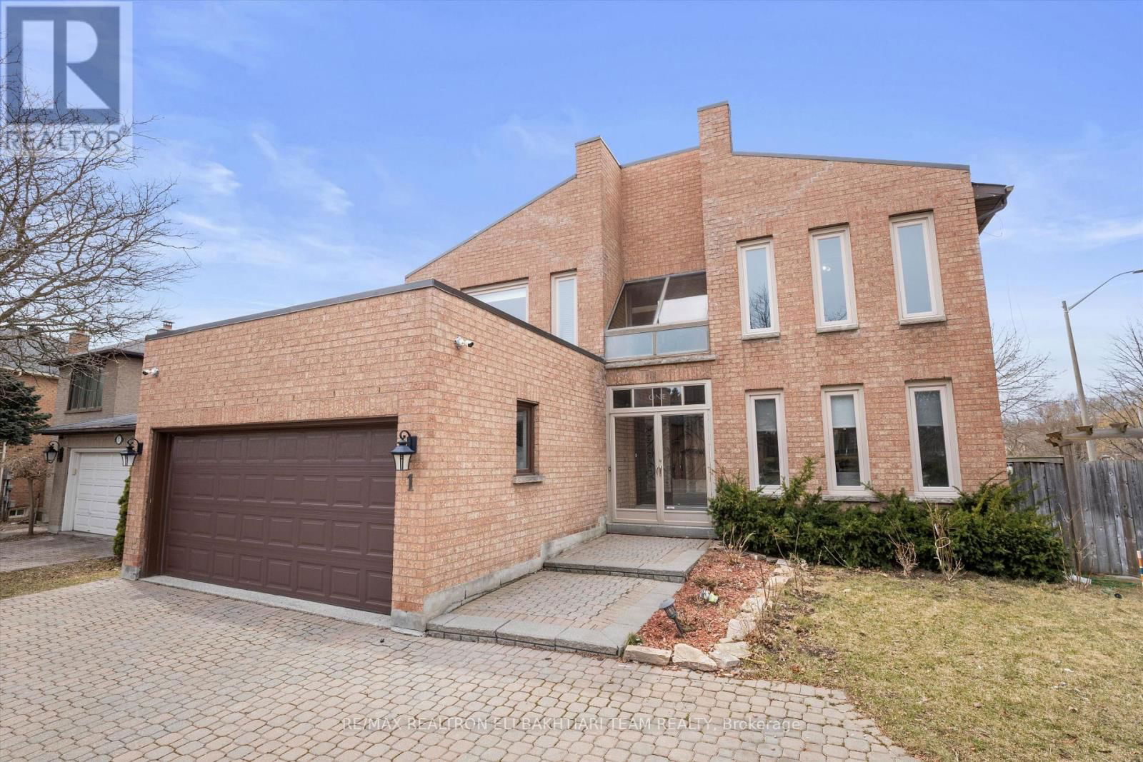 1 BRONTE ROAD Image 3