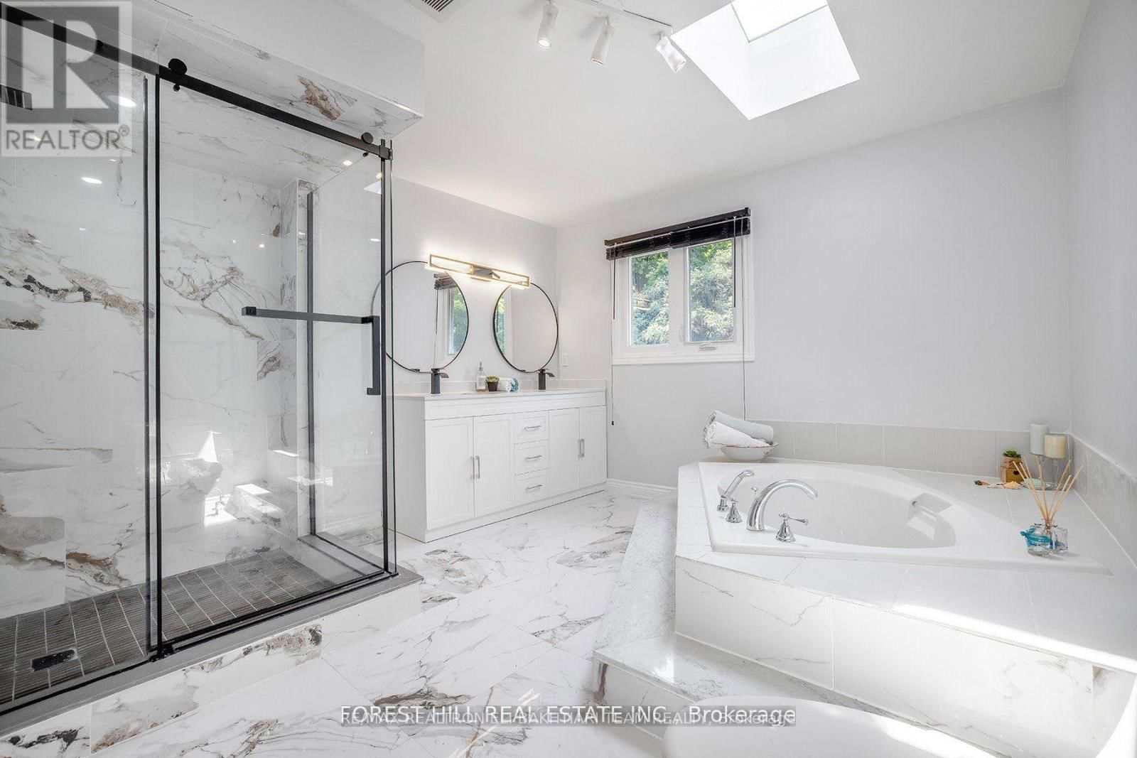 1 BRONTE ROAD Image 34