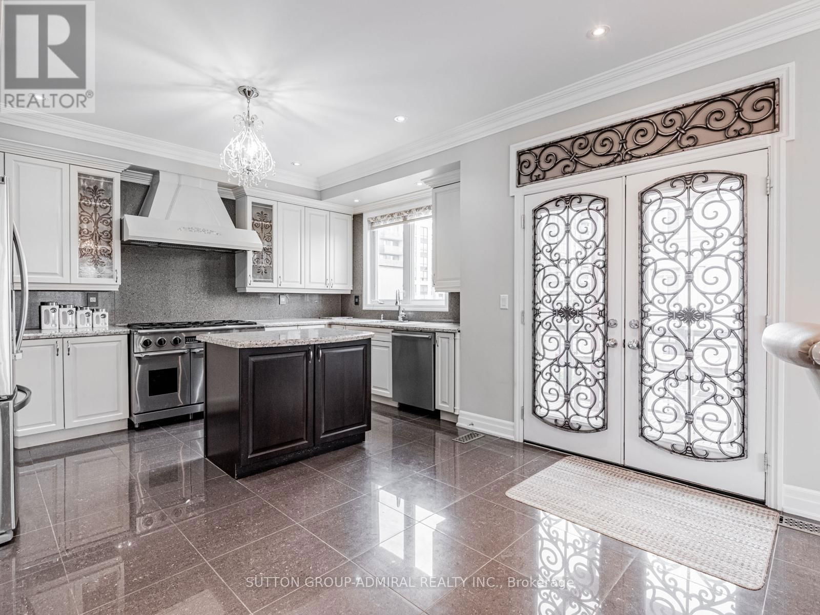 106 DISERA DRIVE Image 18