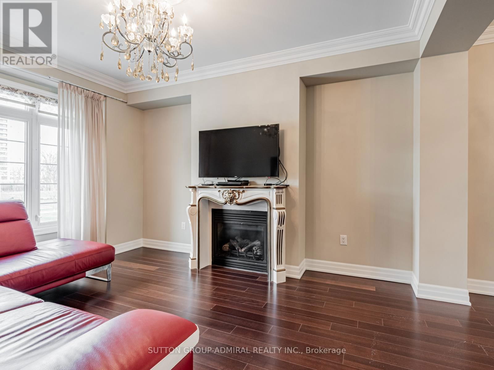 106 DISERA DRIVE Image 9