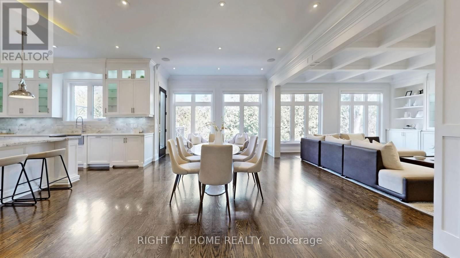 82 SANDBANKS DRIVE Image 12