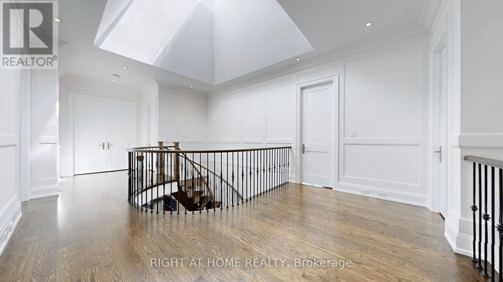 82 SANDBANKS DRIVE Image 20