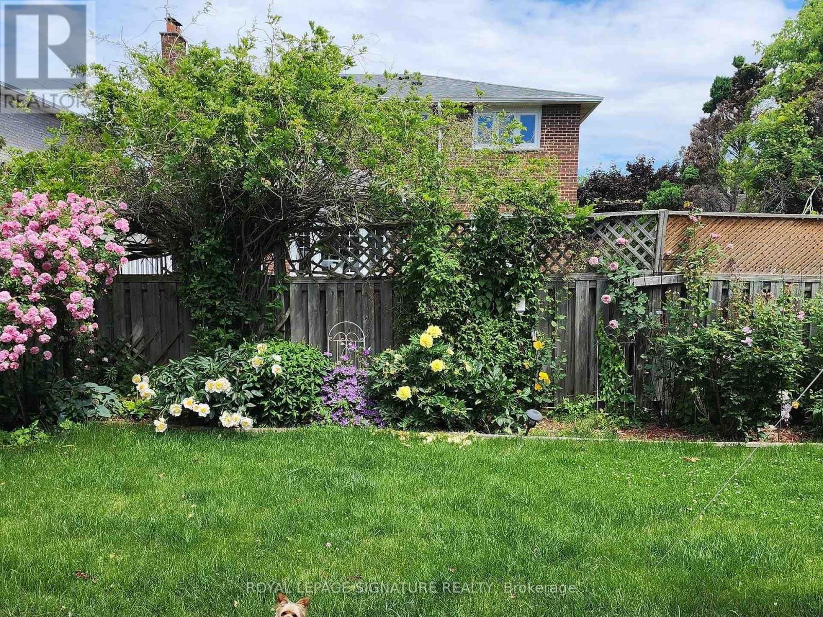 72 GRAHAM CRESCENT Image 39