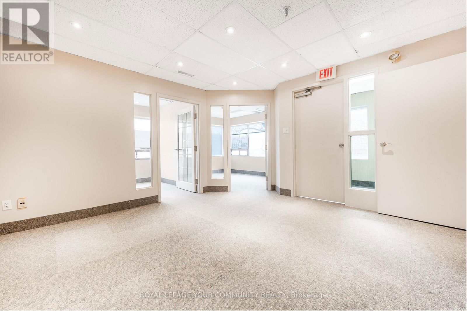11U - 400 ESNA PARK DRIVE Image 4