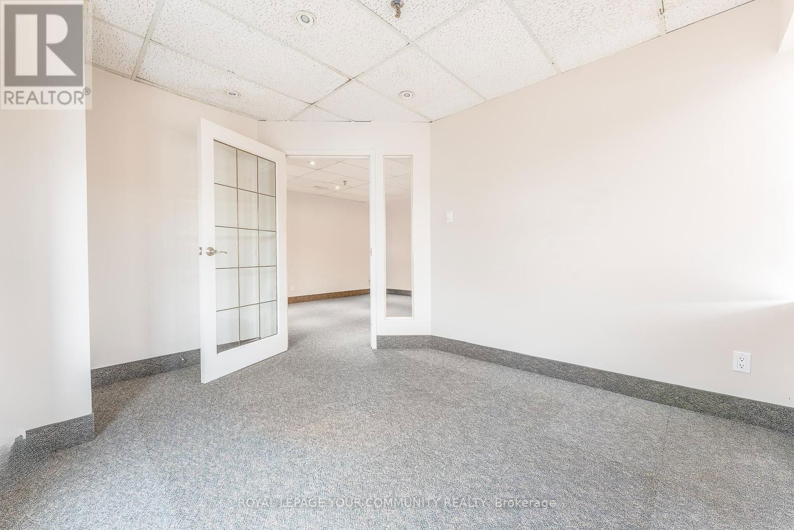 11U - 400 ESNA PARK DRIVE Image 6