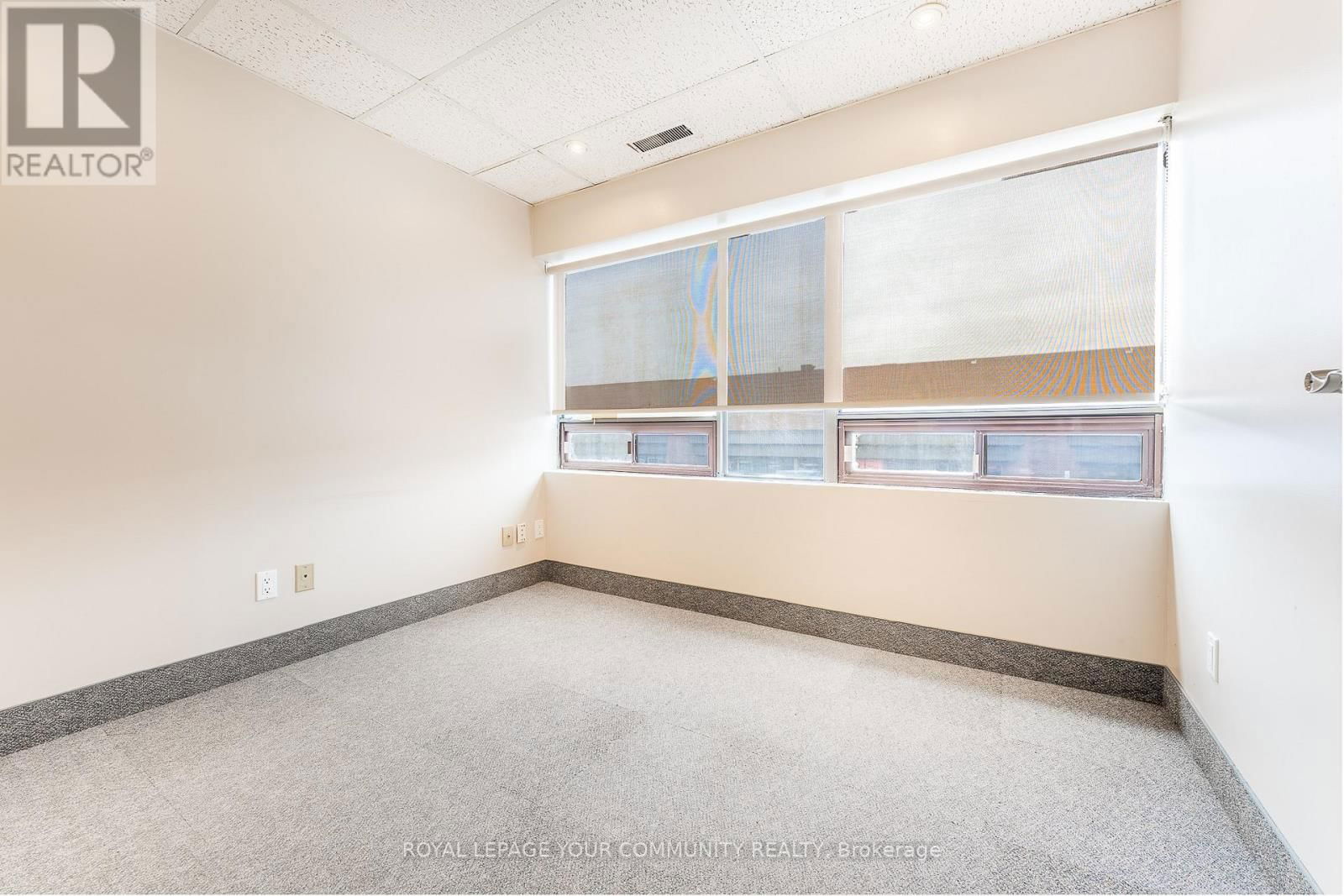 11U - 400 ESNA PARK DRIVE Image 7