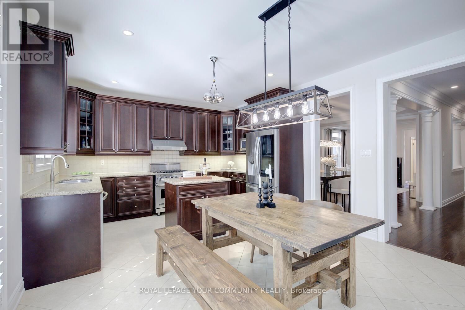 24 ROCK ELM COURT Image 15