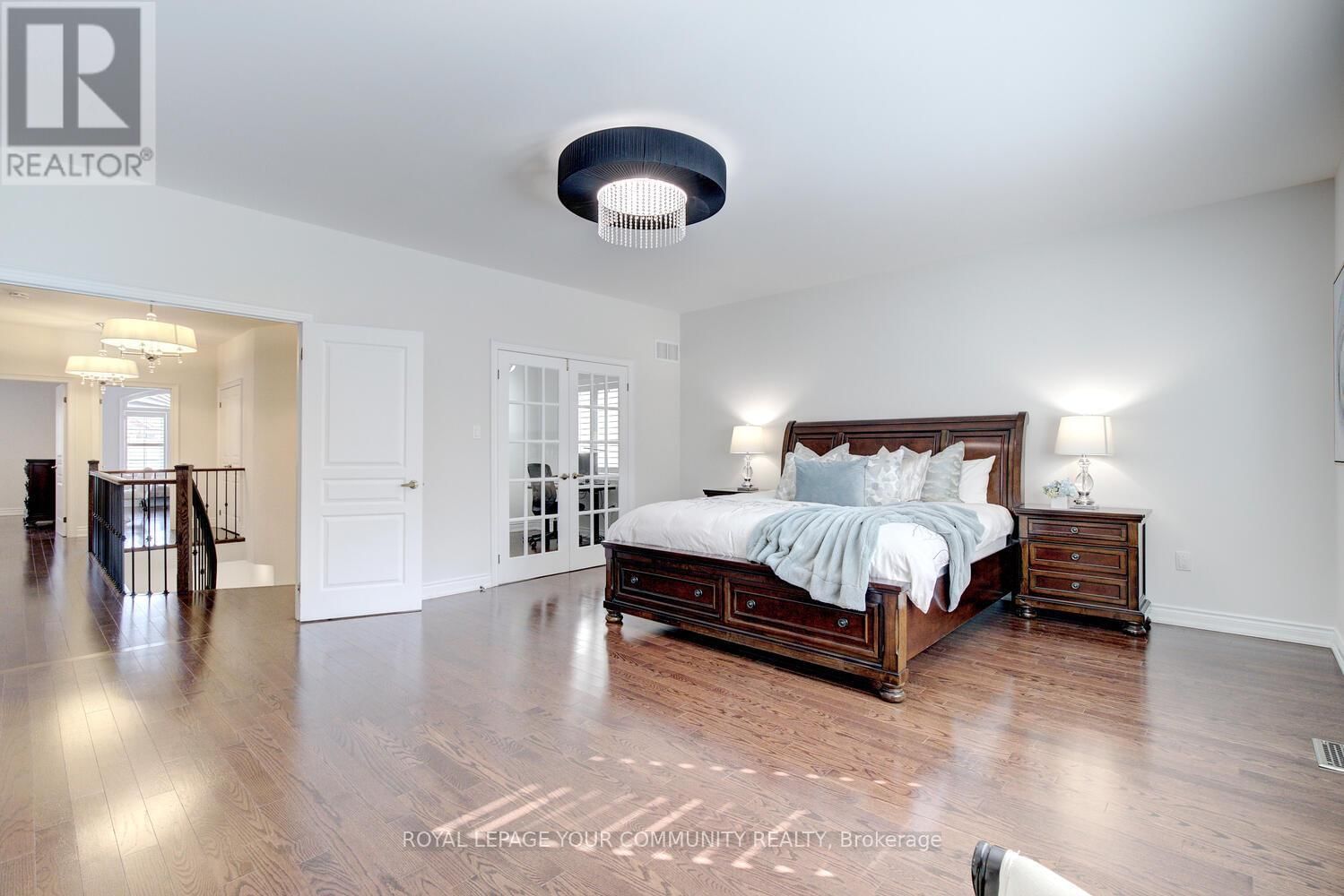 24 ROCK ELM COURT Image 33