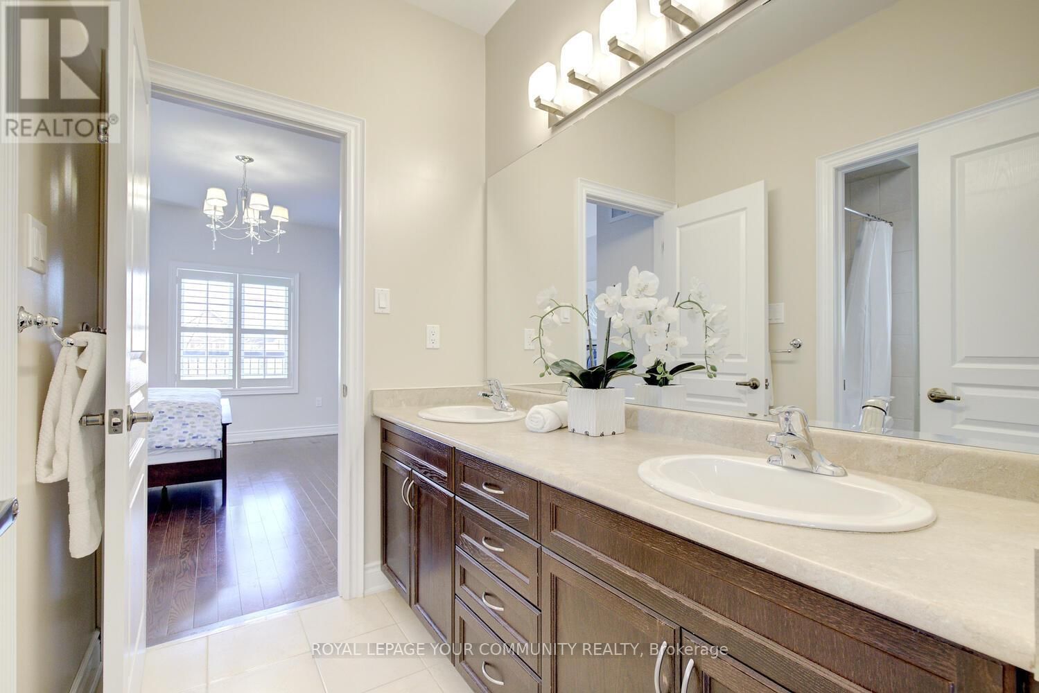 24 ROCK ELM COURT Image 40