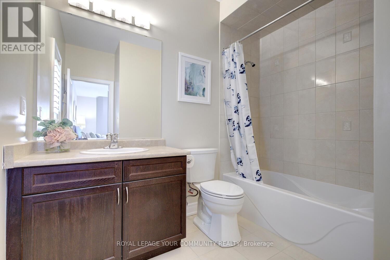 24 ROCK ELM COURT Image 44