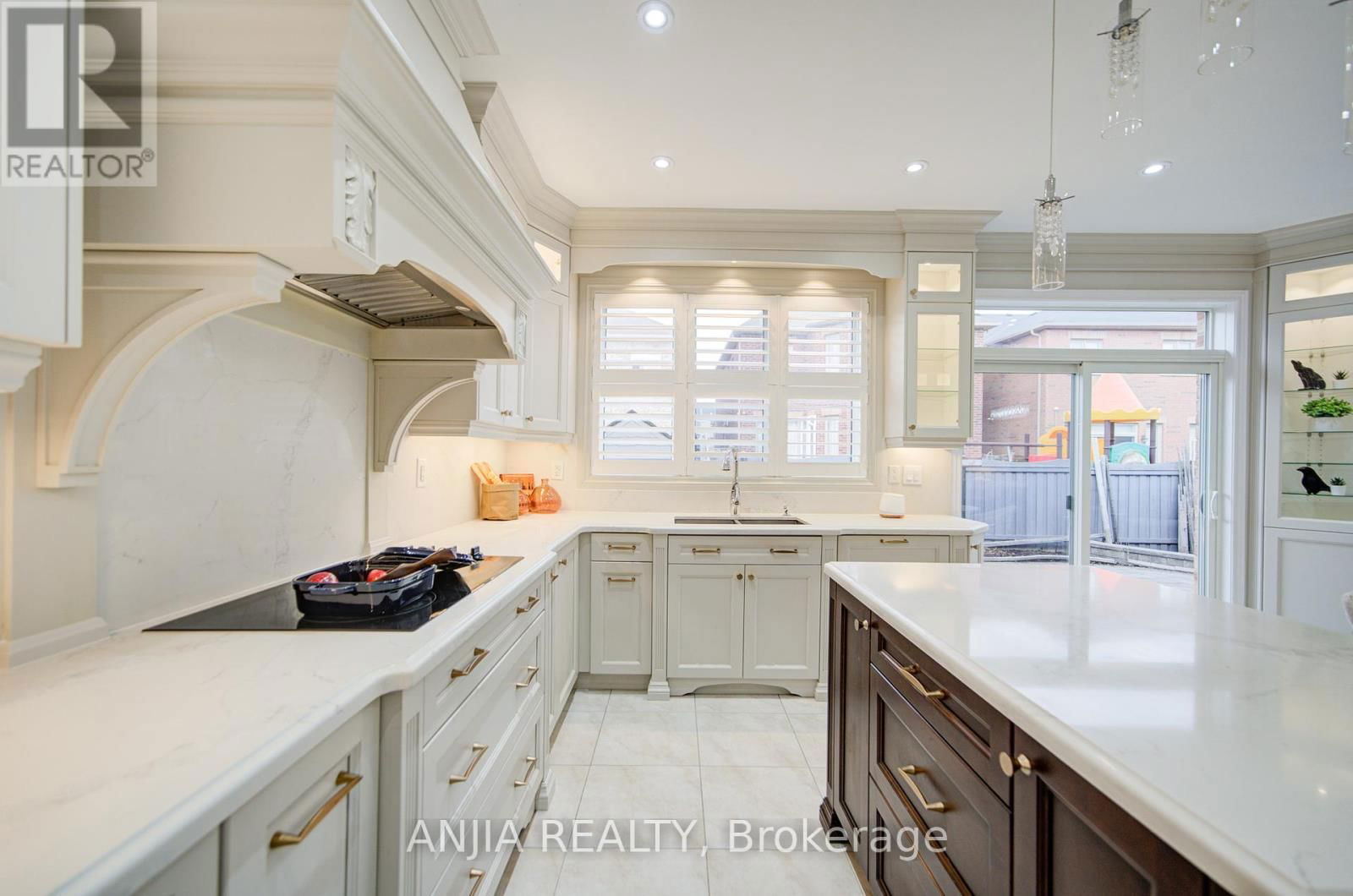 56 BUSCH AVENUE Image 22
