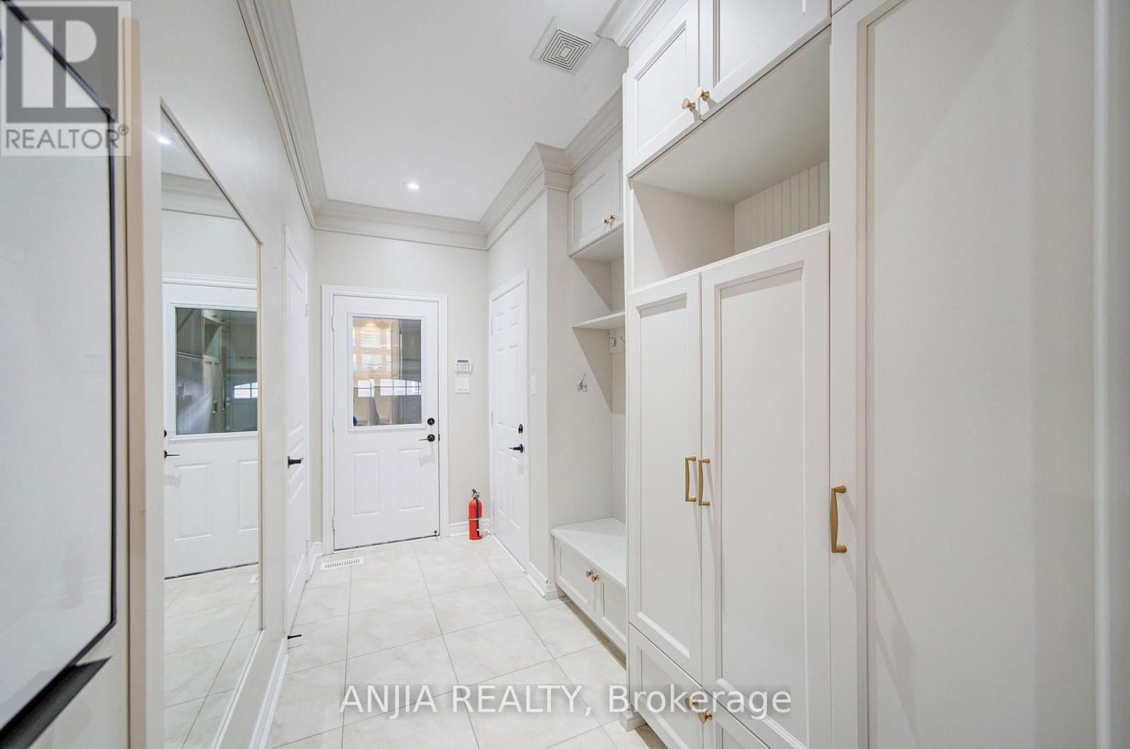 56 BUSCH AVENUE Image 23