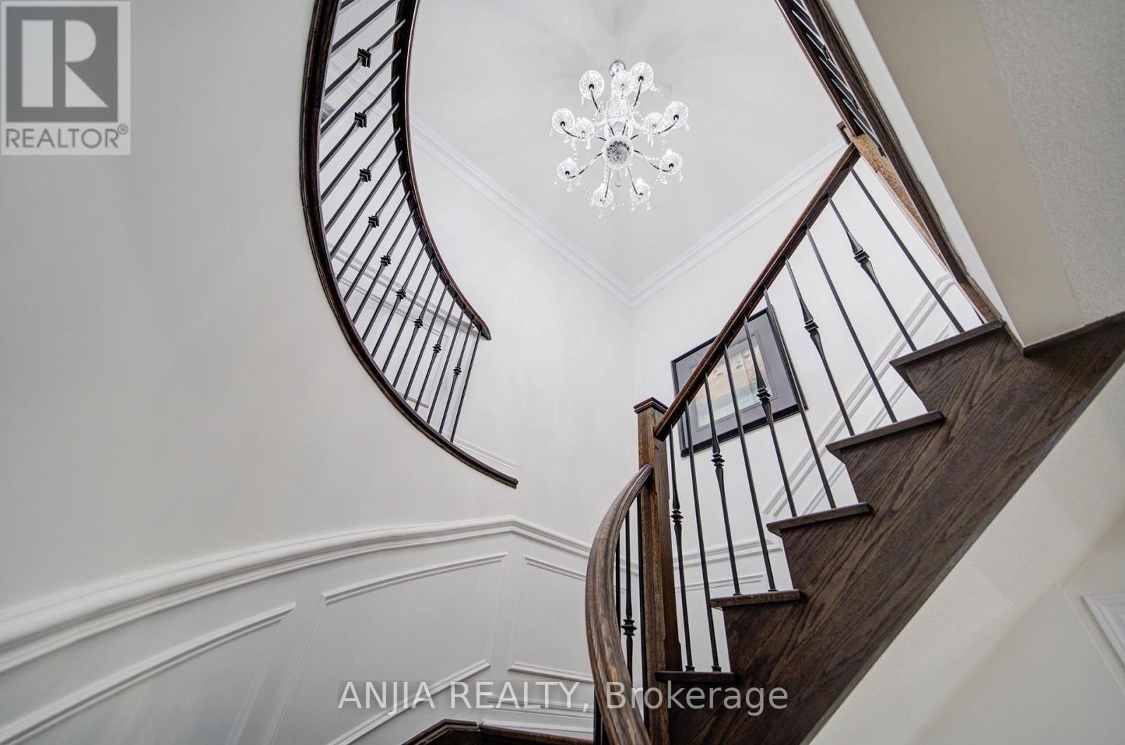56 BUSCH AVENUE Image 25