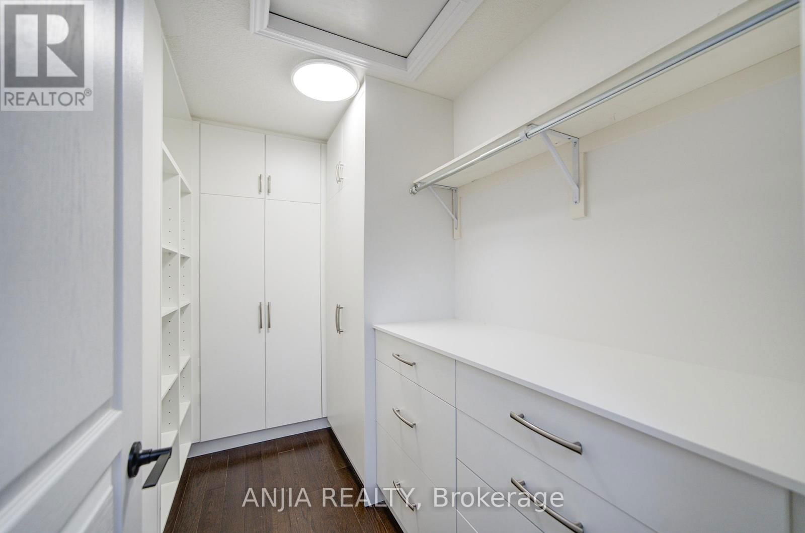 56 BUSCH AVENUE Image 32