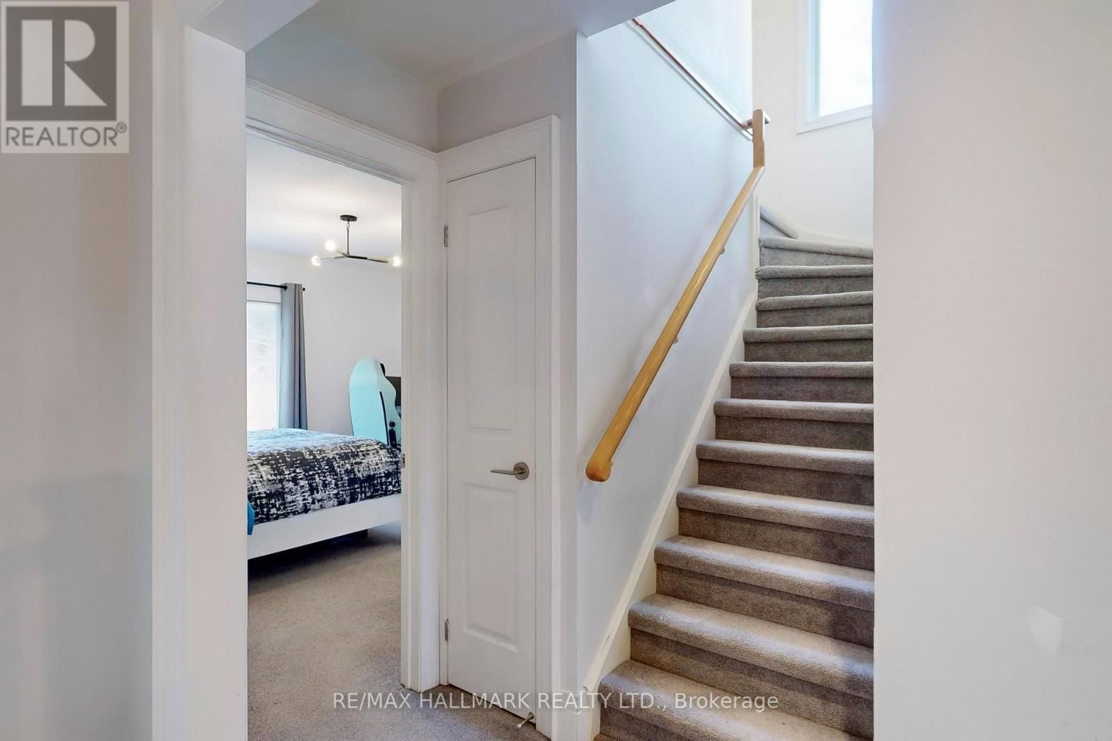 97 MARSH HARBOUR Image 32