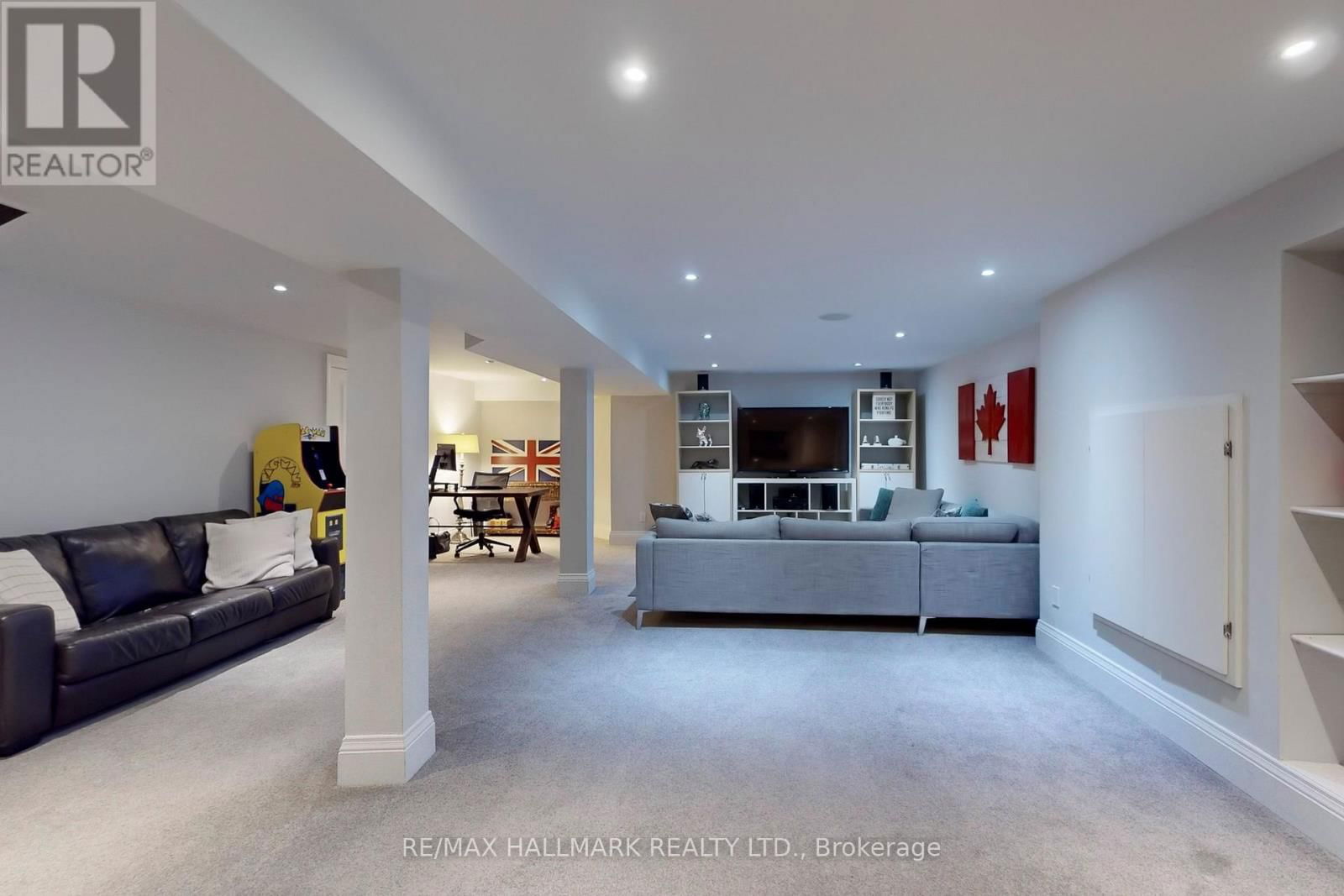 97 MARSH HARBOUR Image 40