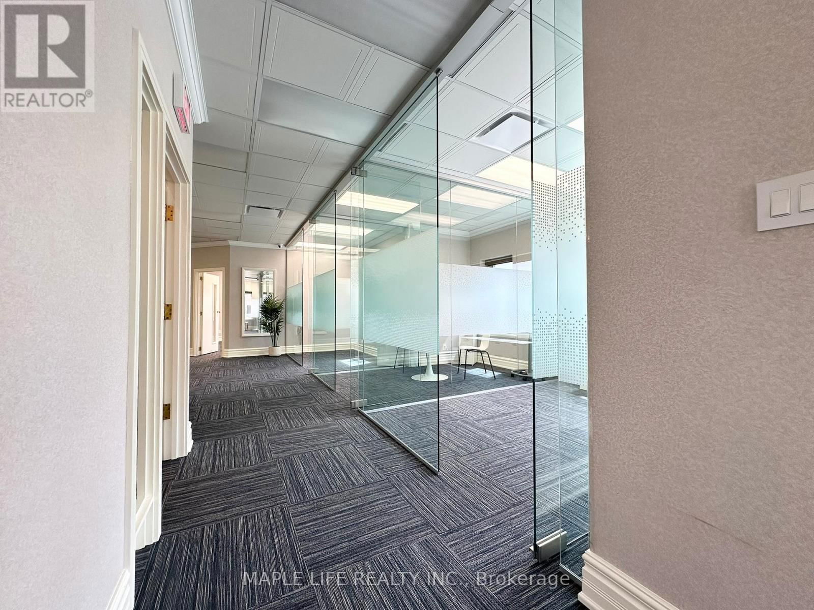 5-B - 30 WERTHEIM COURT Image 12
