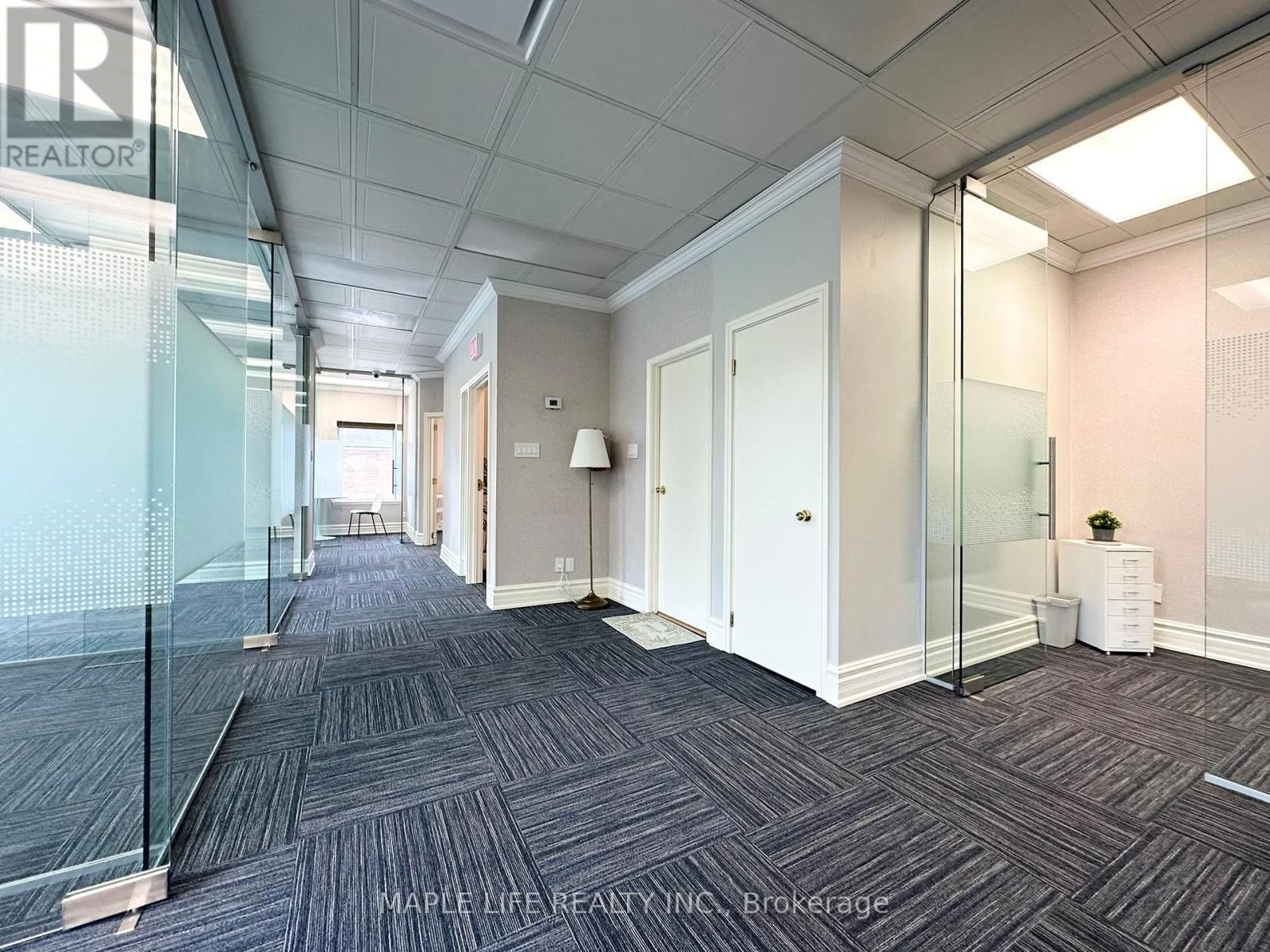 5-B - 30 WERTHEIM COURT Image 20