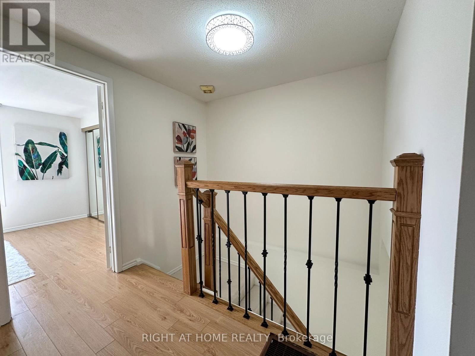 63 SPYGLASS HILL ROAD Image 12