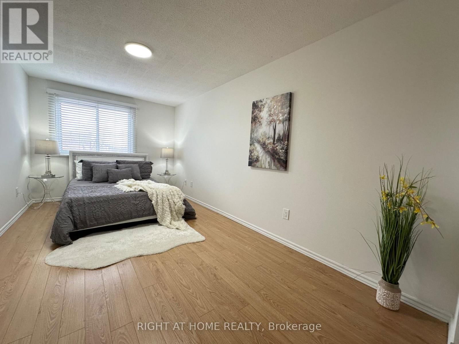 63 SPYGLASS HILL ROAD Image 15