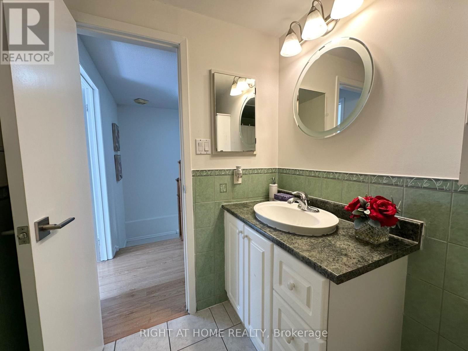 63 SPYGLASS HILL ROAD Image 17