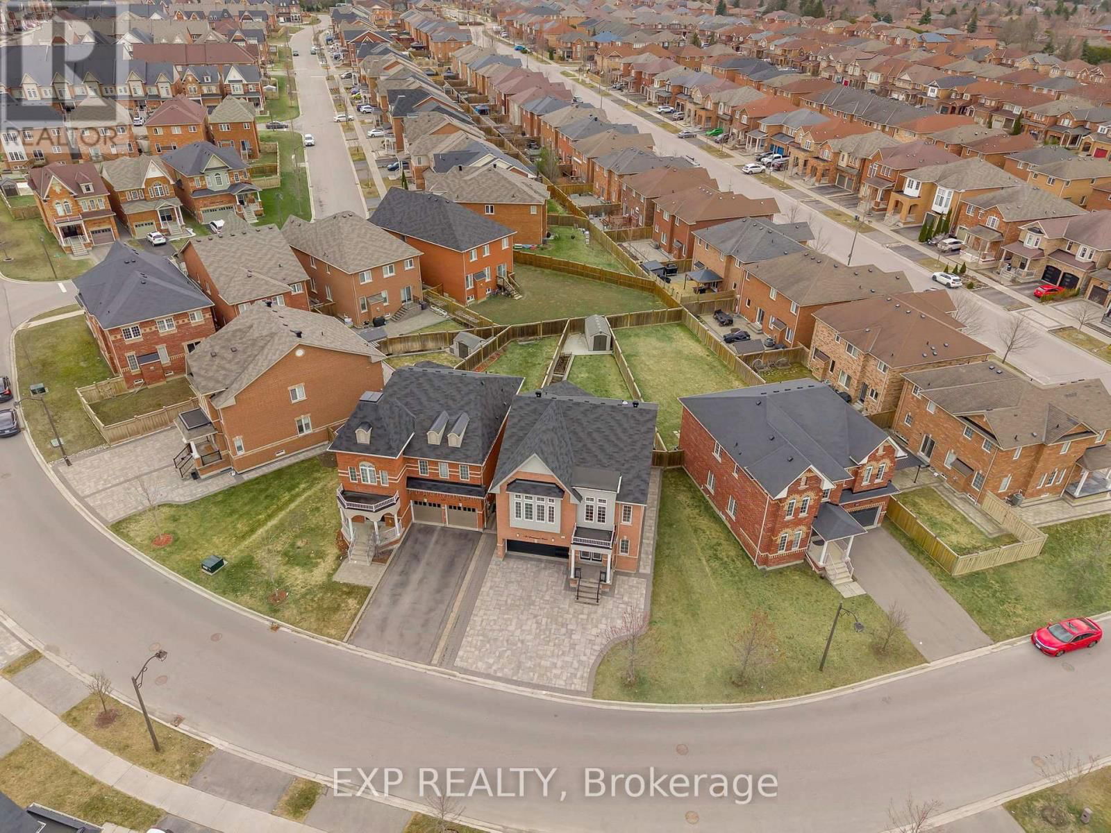 131 GREENWOOD ROAD Image 1