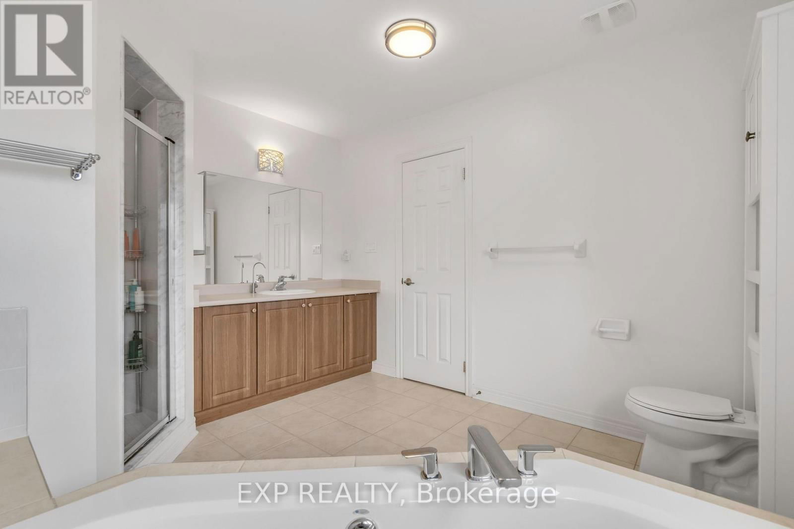 131 GREENWOOD ROAD Image 15