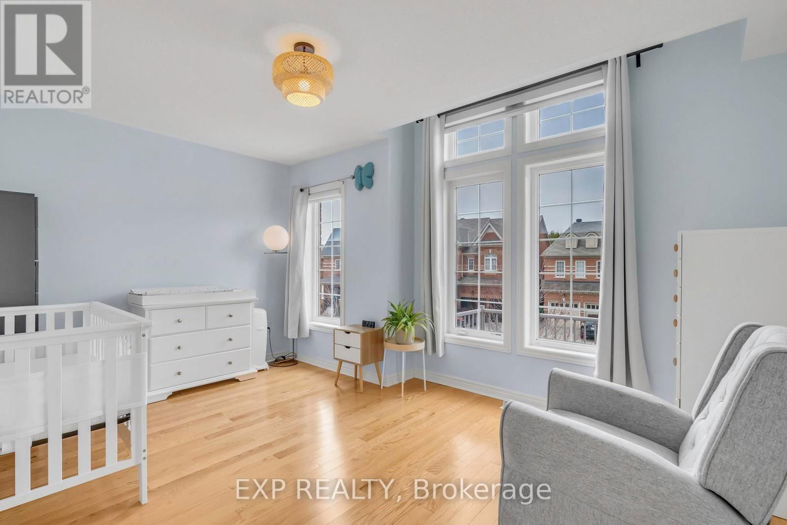 131 GREENWOOD ROAD Image 18