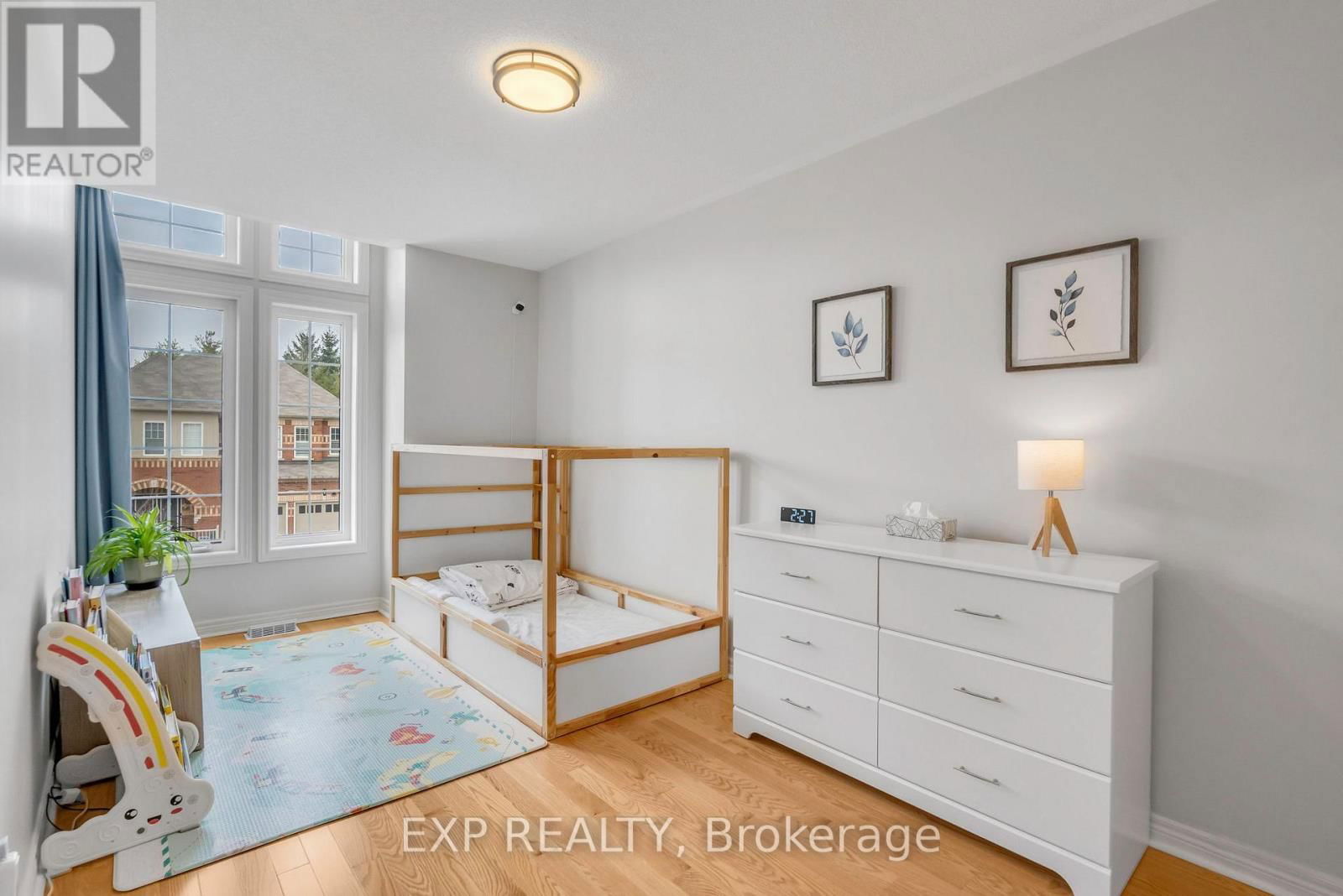 131 GREENWOOD ROAD Image 20