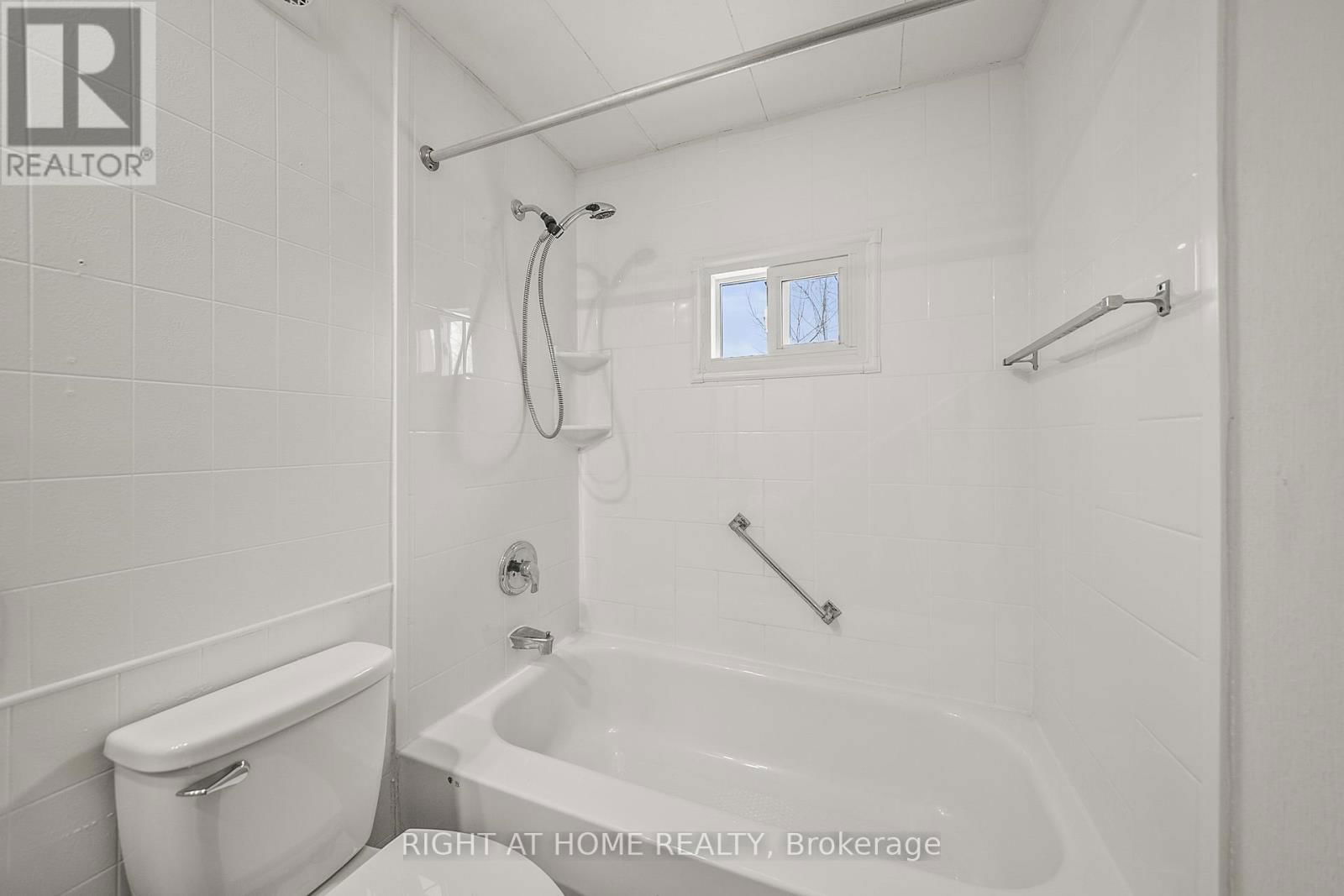 56 FLORA DRIVE Image 15