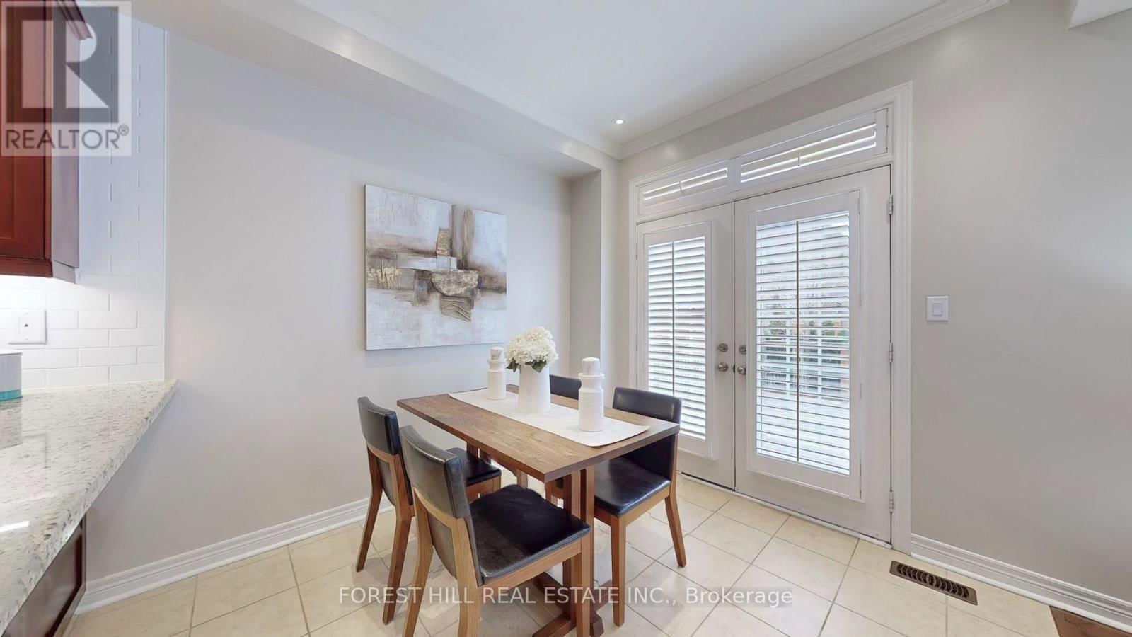 57 - 280 PARADELLE DRIVE Image 17