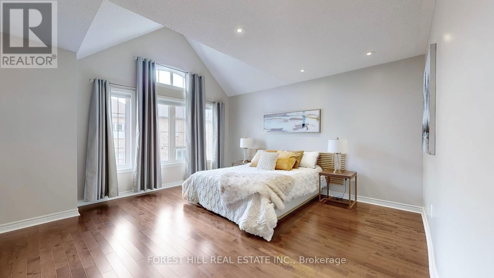 57 - 280 PARADELLE DRIVE Image 23