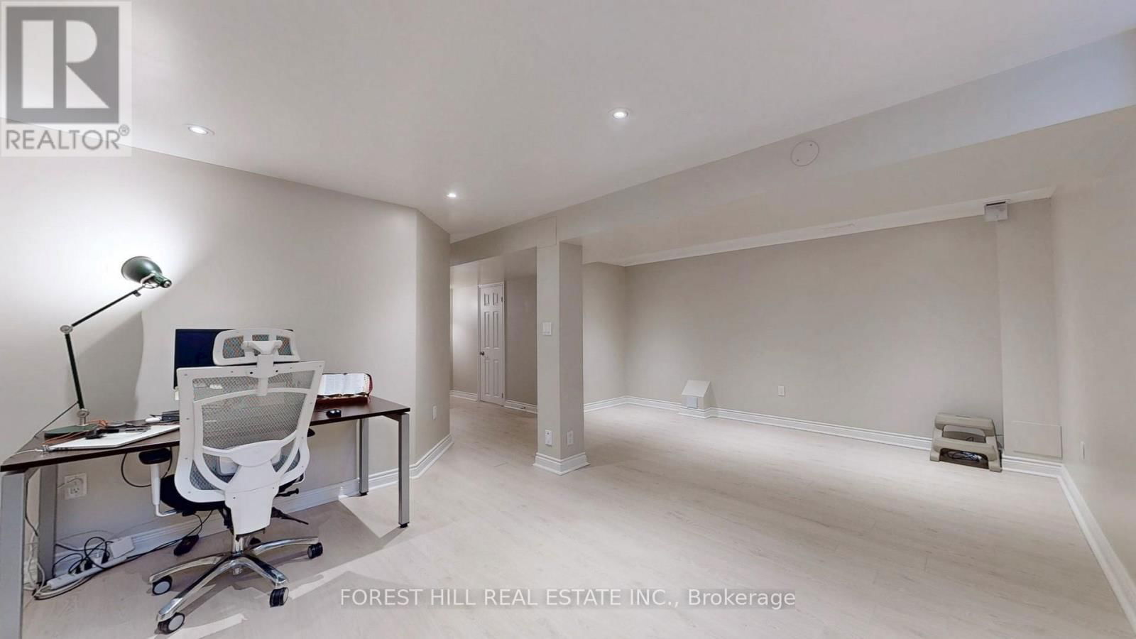 57 - 280 PARADELLE DRIVE Image 40