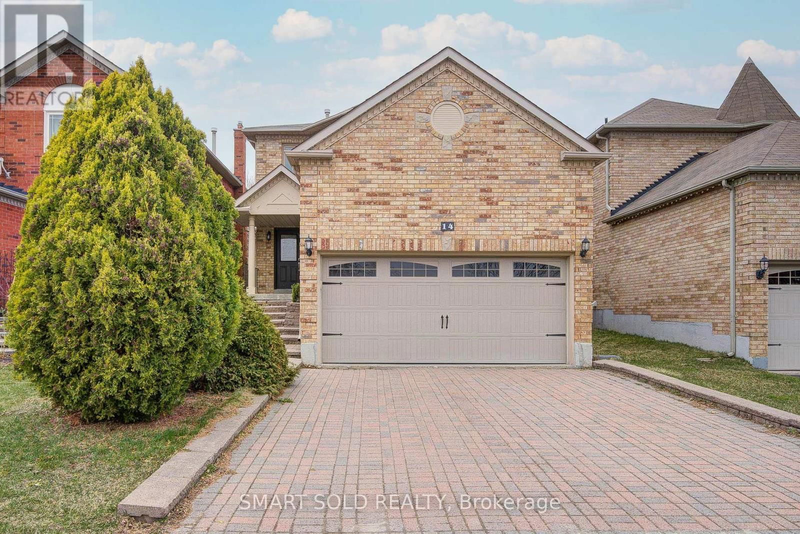 14 CANYON CREEK AVENUE Image 1