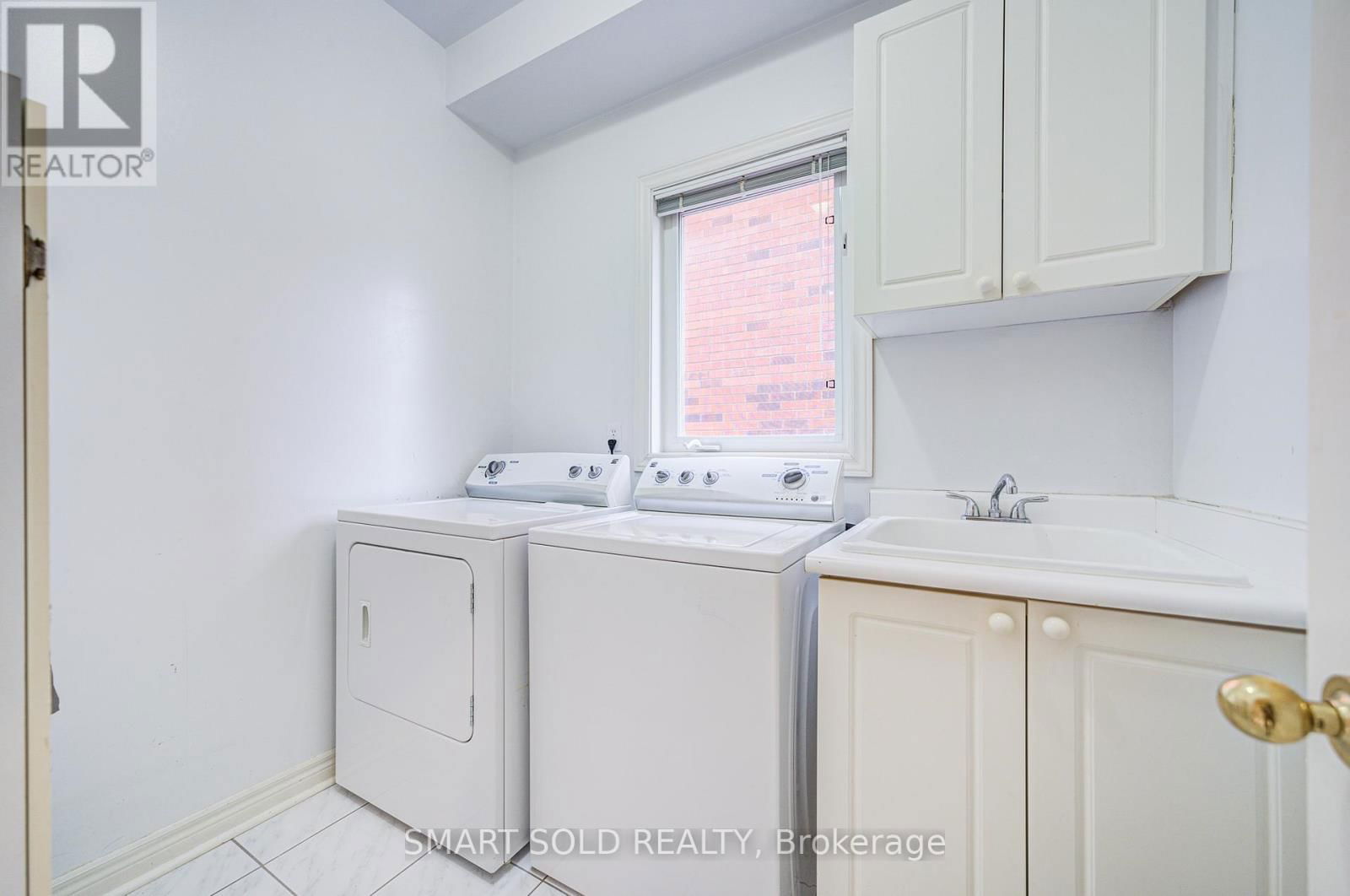 14 CANYON CREEK AVENUE Image 21