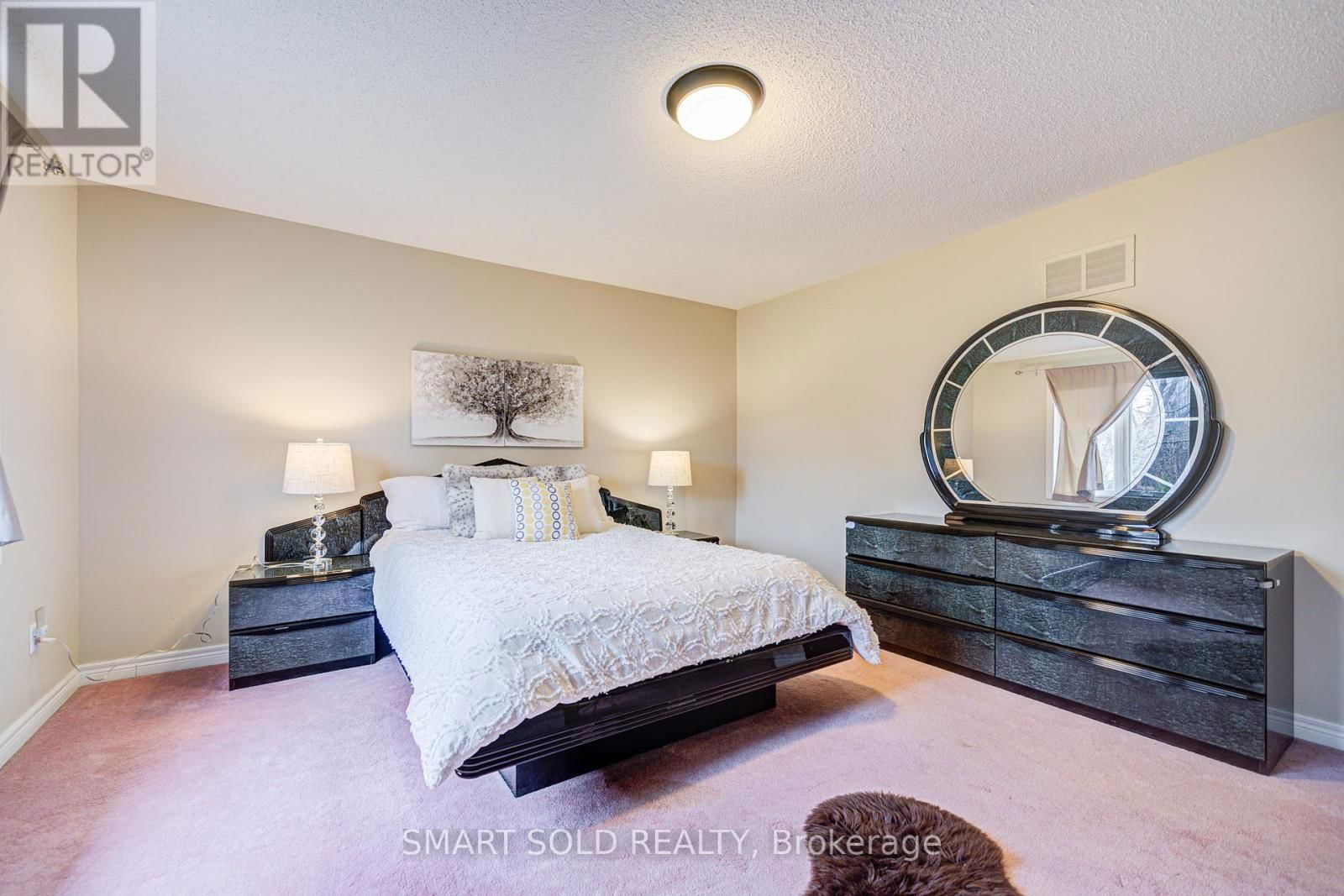 14 CANYON CREEK AVENUE Image 26